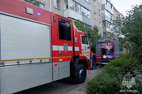 В Иванове эвакуировали 8 человек из-за пожара в квартире